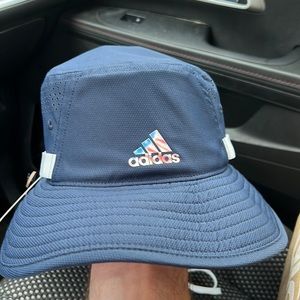 Mens adidas victory Americana 4 bucket hat size S/M